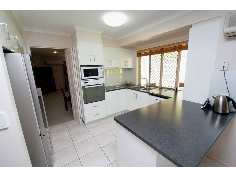 4 Cruise Court, Avoca QLD 4670
