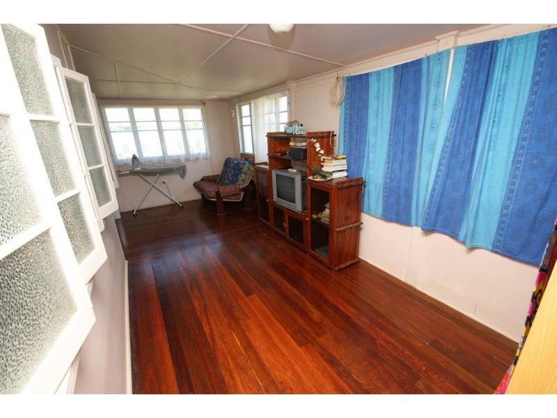 35 Aldridge Street, Burnett Heads QLD 4670