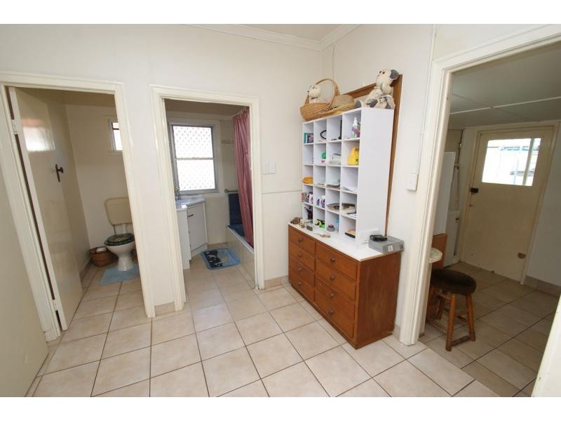 66 Lamb Street, Walkervale QLD 4670
