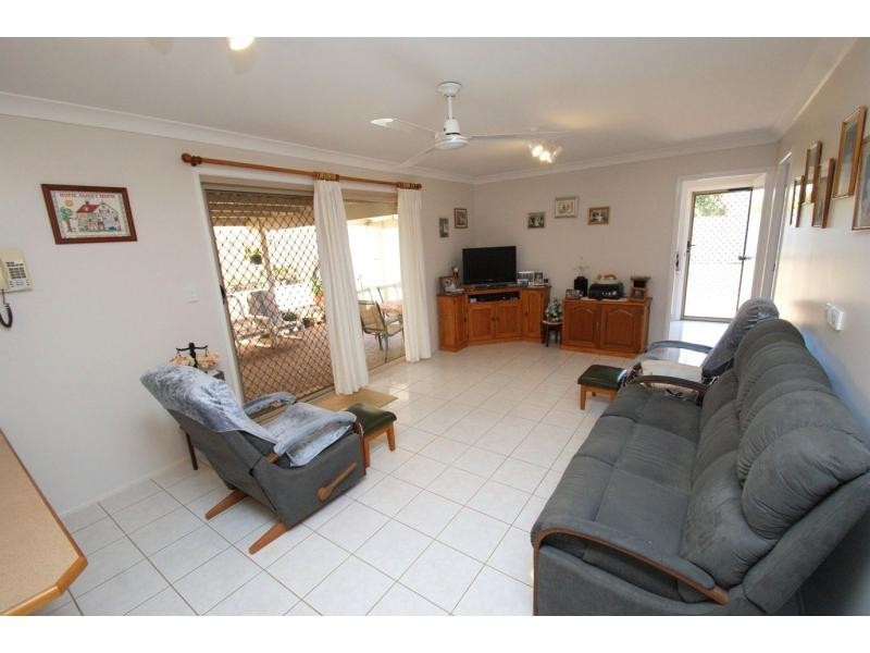 12 Westview Terrace, Avoca QLD 4670