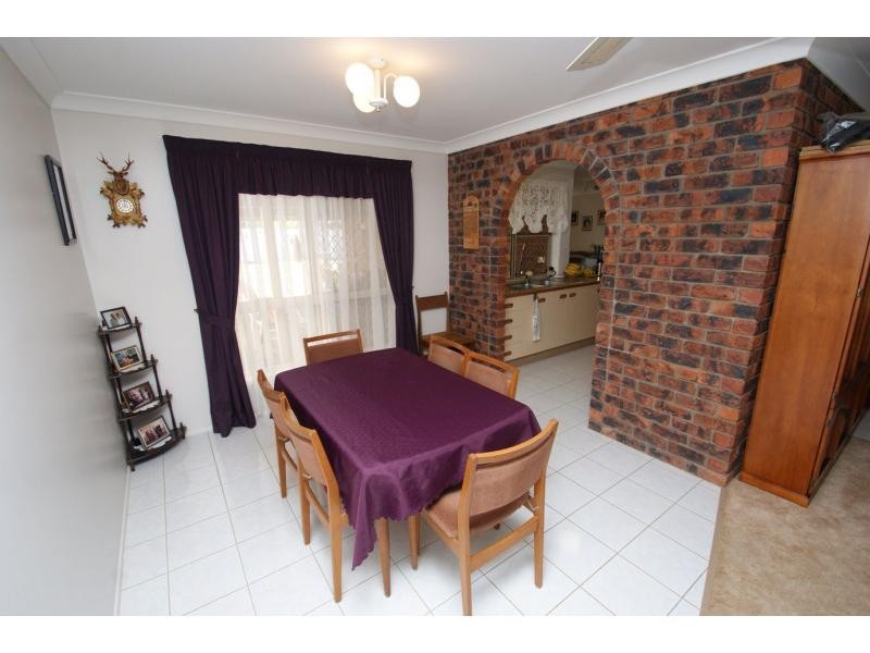 12 Westview Terrace, Avoca QLD 4670