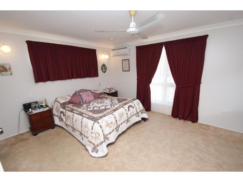 12 Westview Terrace, Avoca QLD 4670