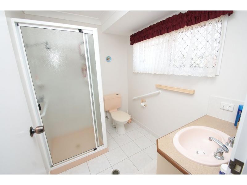 12 Westview Terrace, Avoca QLD 4670