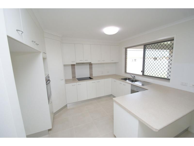 7 Explorers Way, Bargara QLD 4670