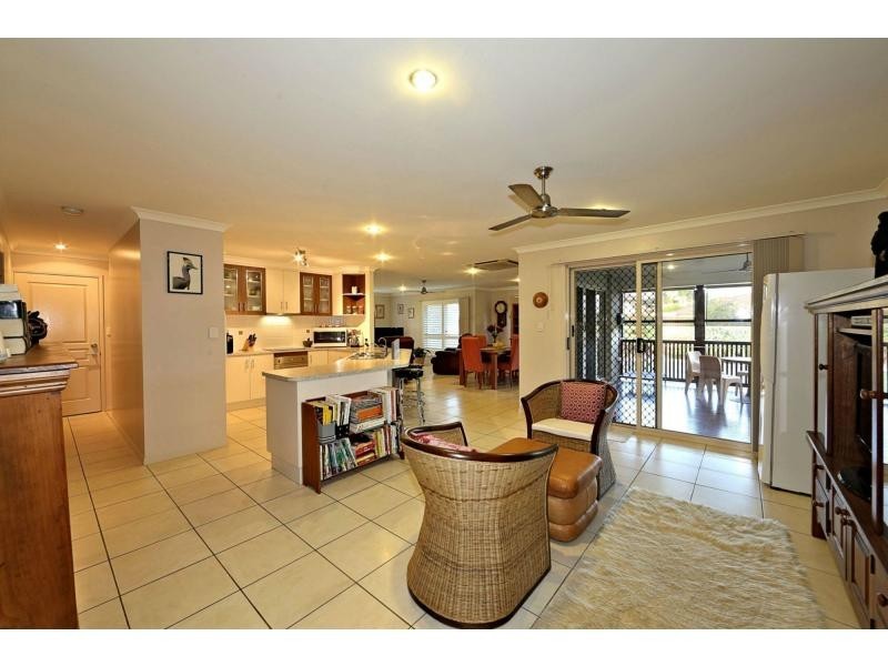 1 Reynella Drive, Avoca QLD 4670