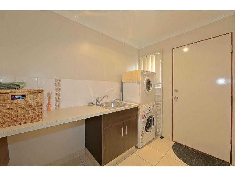 1 Reynella Drive, Avoca QLD 4670
