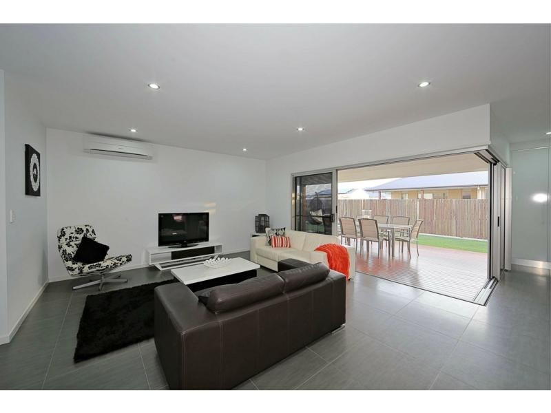 74 Greathead Road, Ashfield QLD 4670