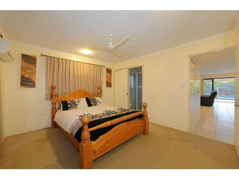 16 Foster Drive, Bundaberg North QLD 4670