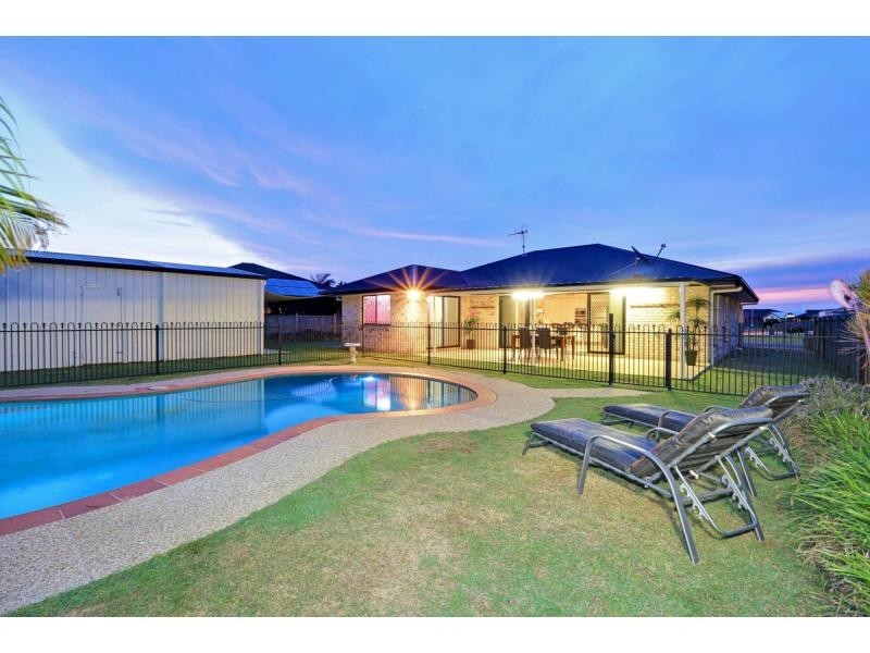 16 Foster Drive, Bundaberg North QLD 4670