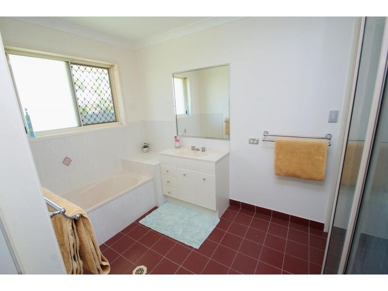 7 Cruise Court, Avoca QLD 4670