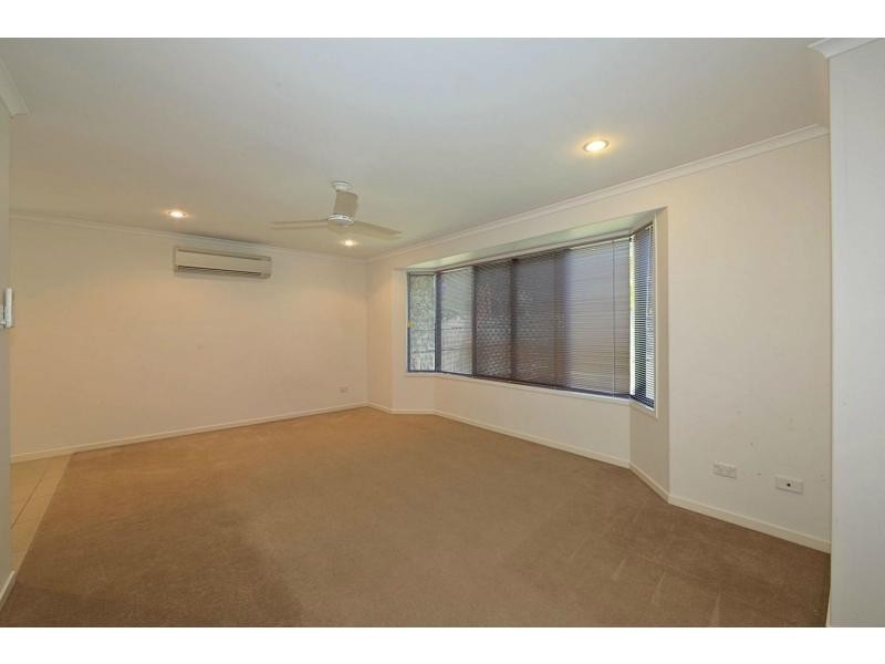 24 Captivation Court, Avoca QLD 4670