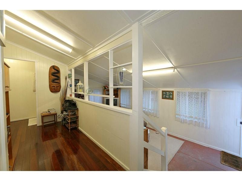 25 Lamb Street, Walkervale QLD 4670