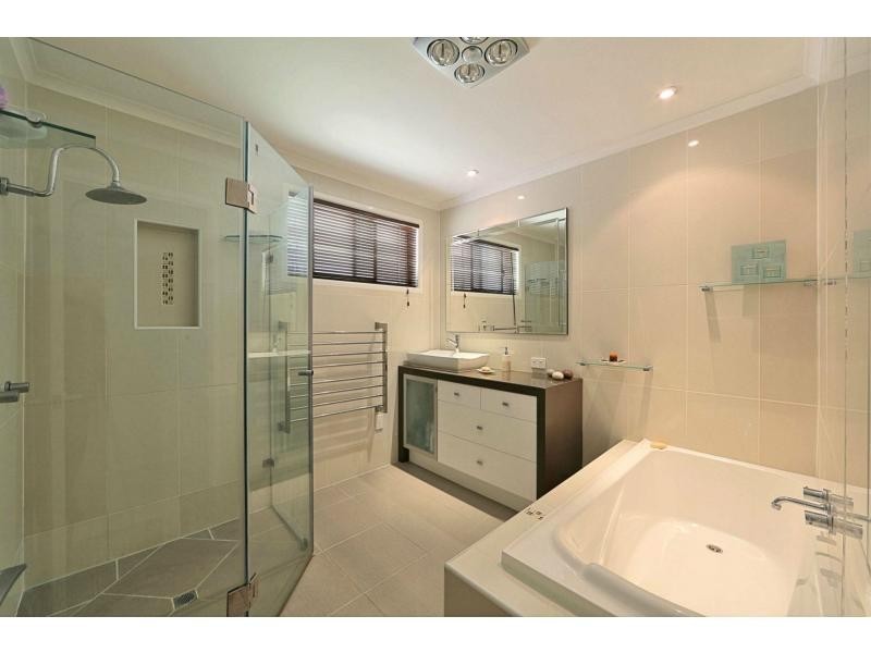 10 Parkvue Drive, Avoca QLD 4670
