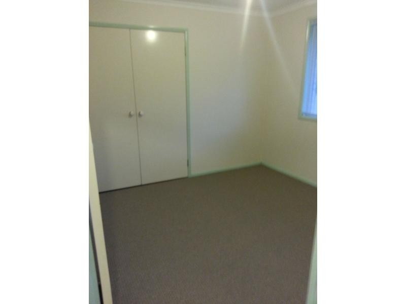 4 Hillmont Crescent, Morayfield QLD 4506