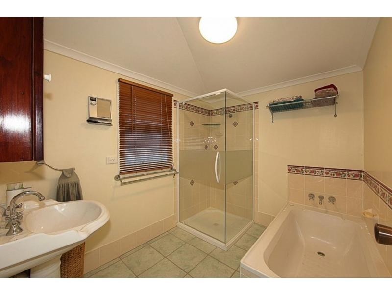 44 Arcadia Drive, Branyan QLD 4670