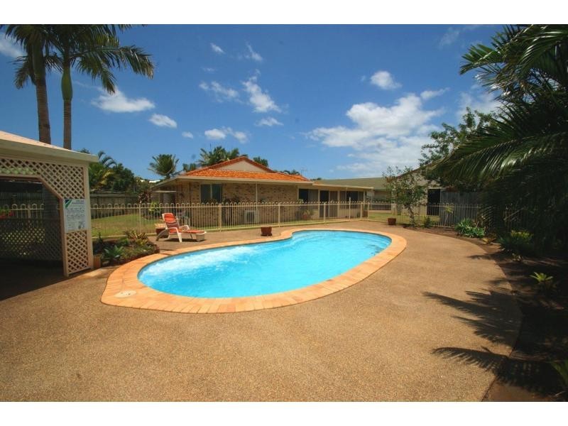 42 Ferny Avenue, Avoca QLD 4670