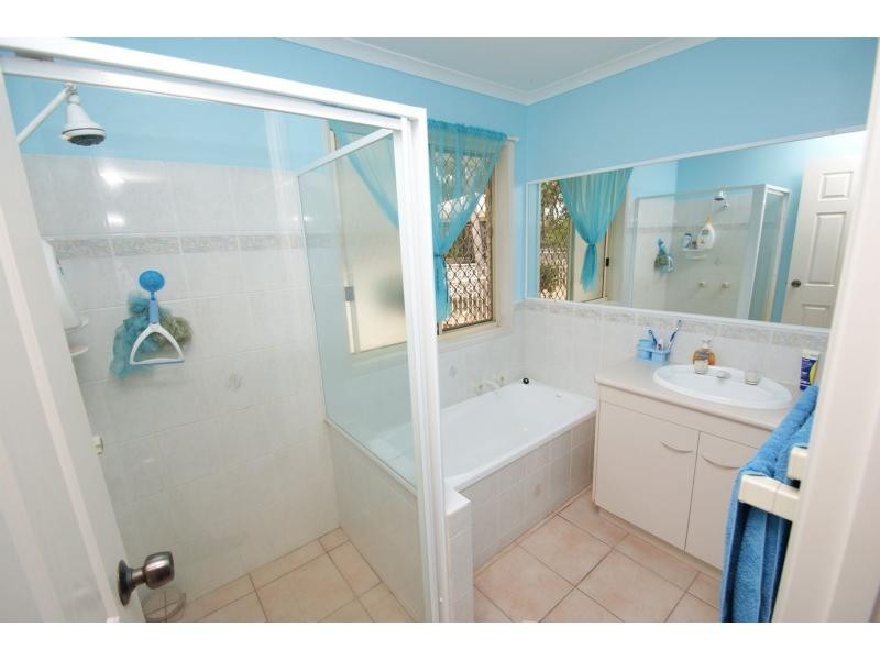 42 Ferny Avenue, Avoca QLD 4670