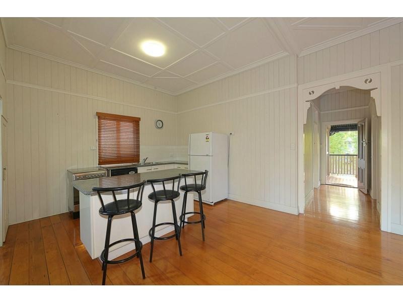 34 Water Street, Bundaberg South QLD 4670