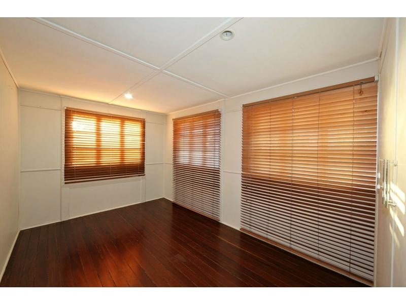 34 Water Street, Bundaberg South QLD 4670
