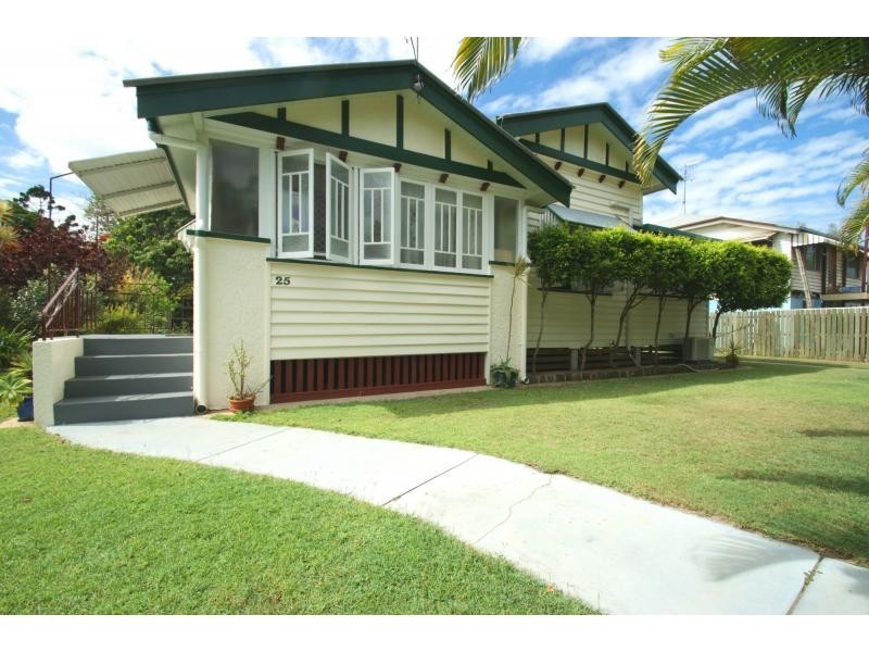 25 Lamb Street, Walkervale QLD 4670