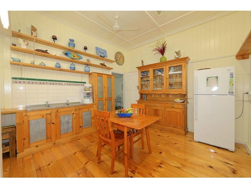 25 Lamb Street, Walkervale QLD 4670