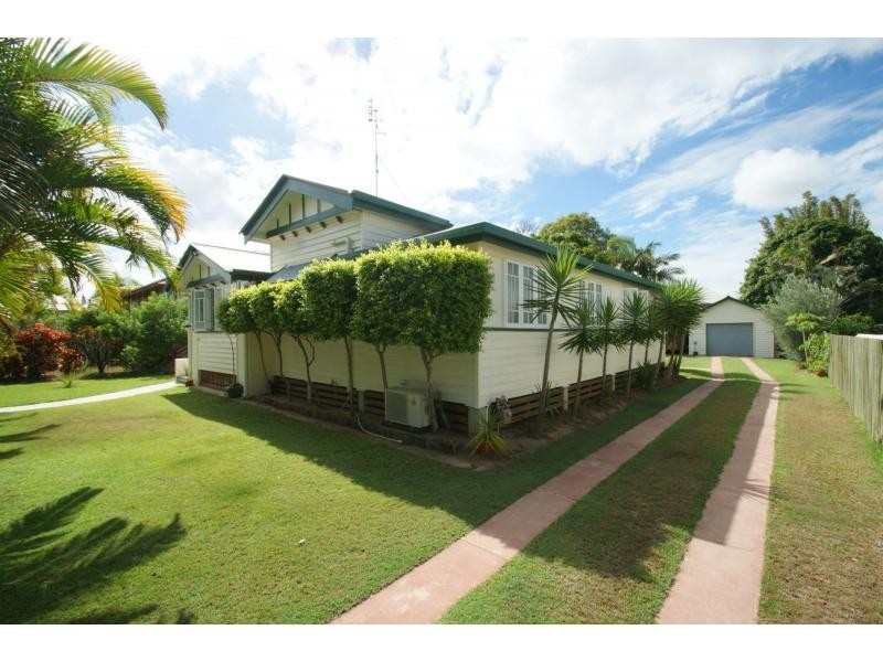 25 Lamb Street, Walkervale QLD 4670