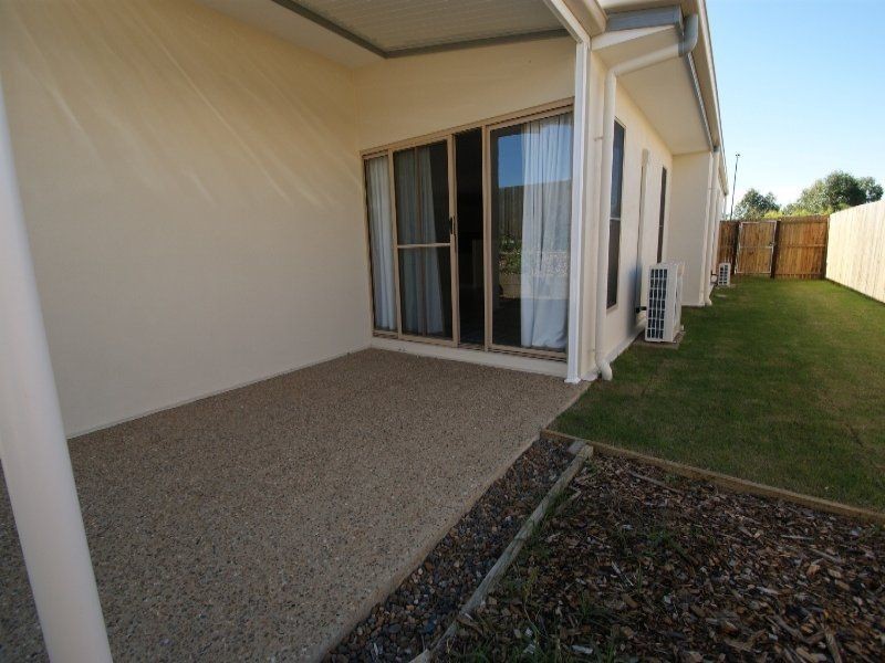 35 Neville Drive, Branyan QLD 4670
