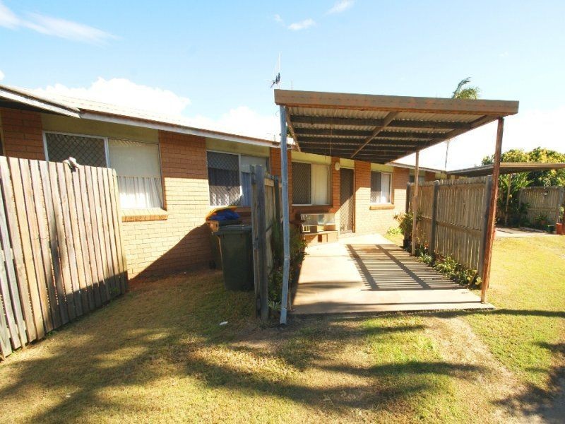 Unit 2/12 Roselt Street, Svensson Heights QLD 4670