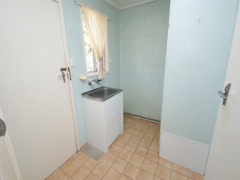 Unit 2/12 Roselt Street, Svensson Heights QLD 4670