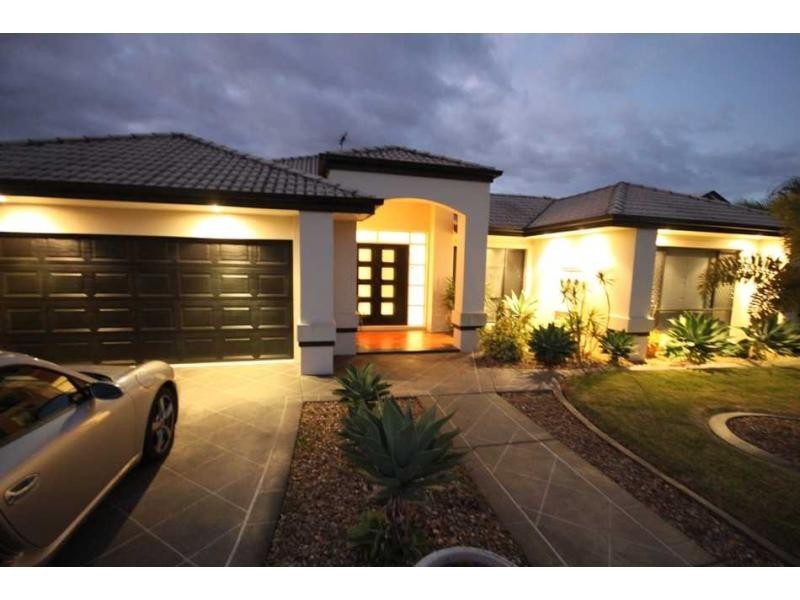 Bridgeman Downs QLD 4035