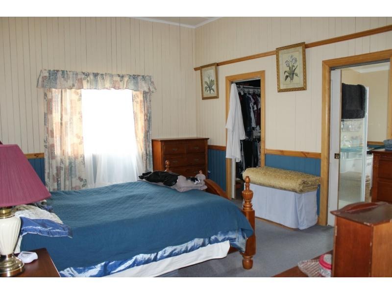 11 Bernecker Street, Warwick QLD 4370