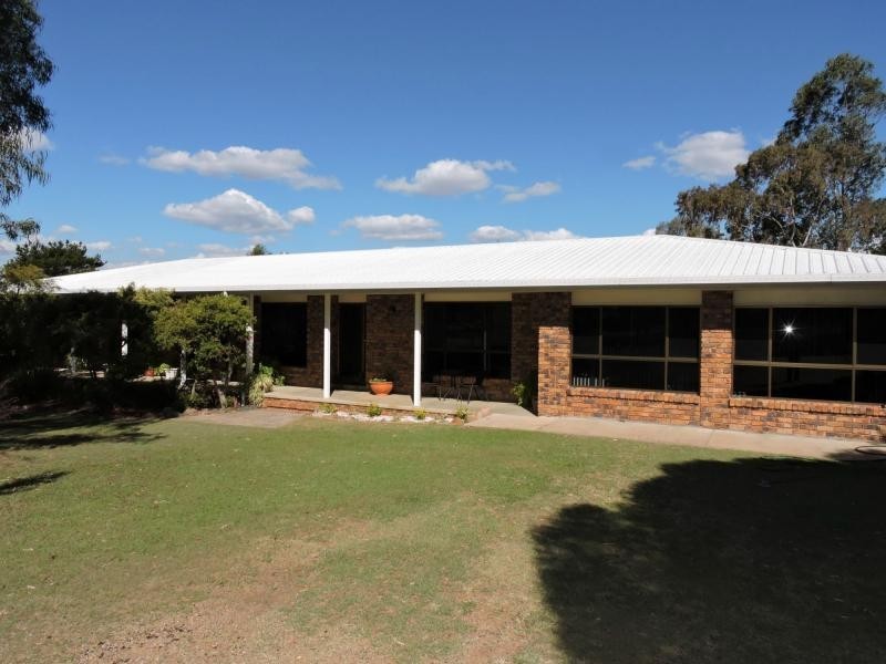 90 Bisley Street, Warwick QLD 4370