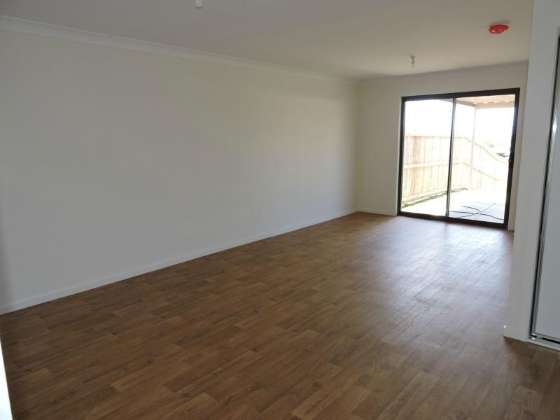 26 Capital Drive, Rosenthal Heights QLD 4370