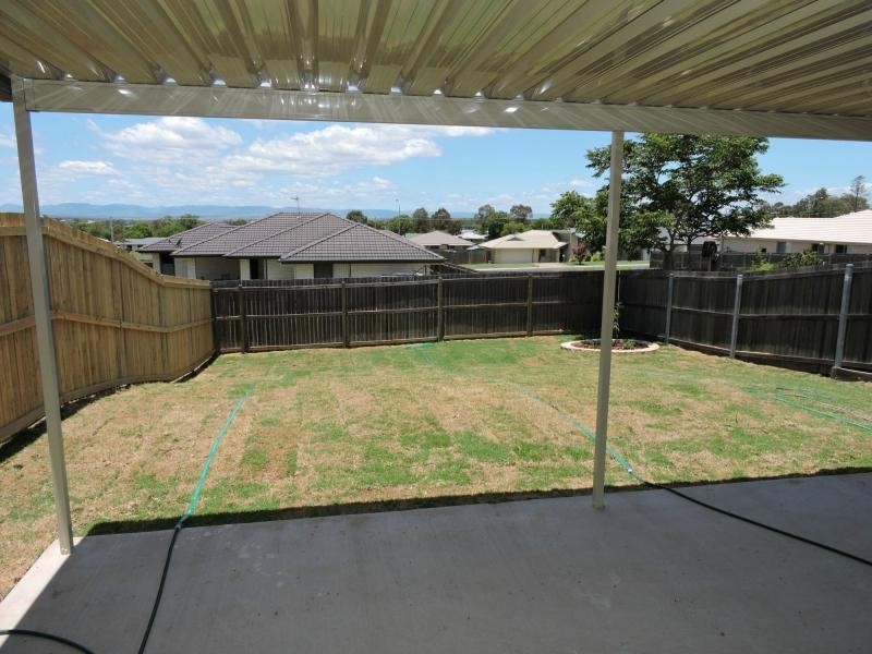 26 Capital Drive, Rosenthal Heights QLD 4370