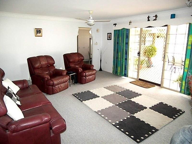 27 Fairway Drive, Warwick QLD 4370