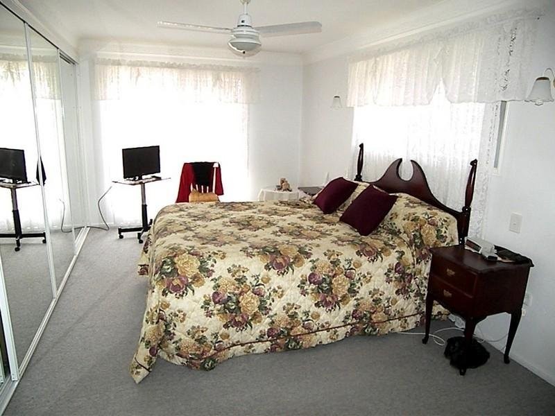 27 Fairway Drive, Warwick QLD 4370