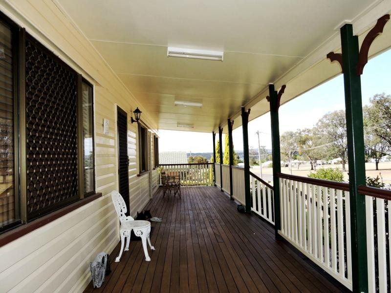 27 William Street, Warwick QLD 4370