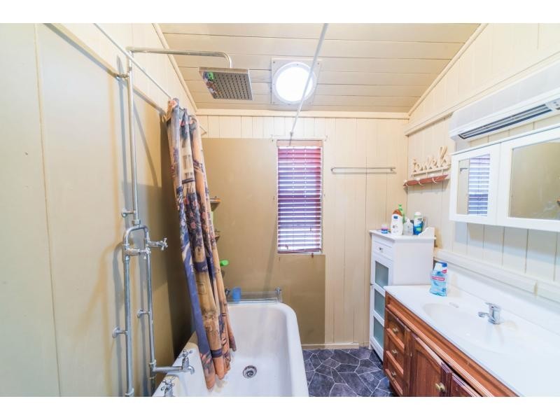 29 Lyons Street, Warwick QLD 4370