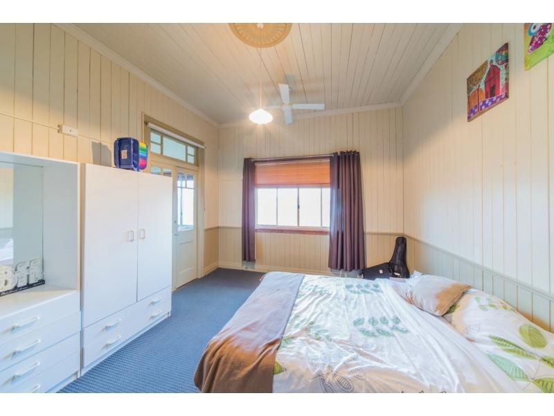 29 Lyons Street, Warwick QLD 4370