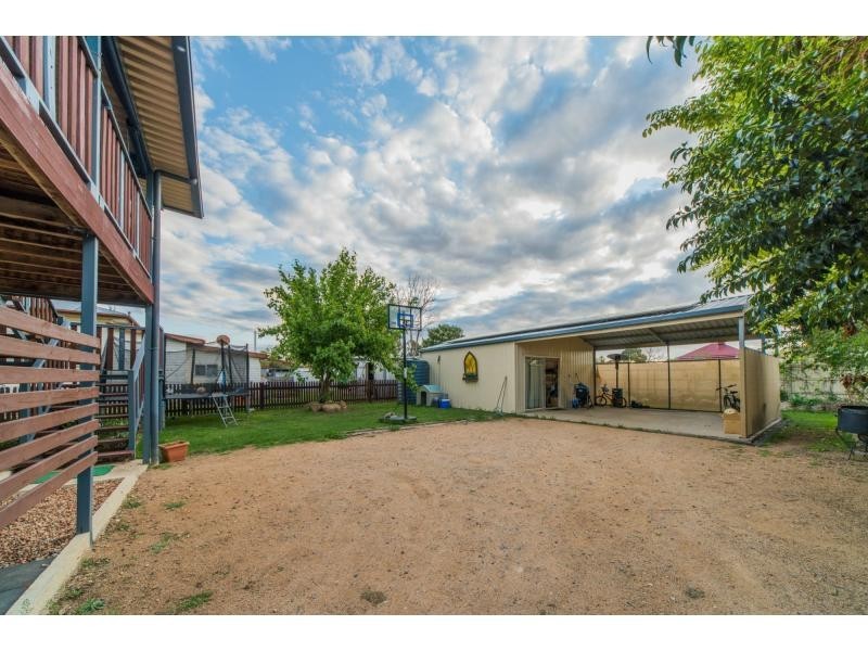 29 Lyons Street, Warwick QLD 4370