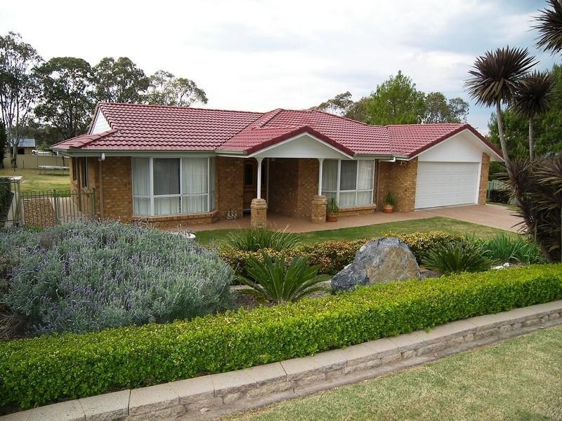 5 Bundaleer Drive, Warwick QLD 4370