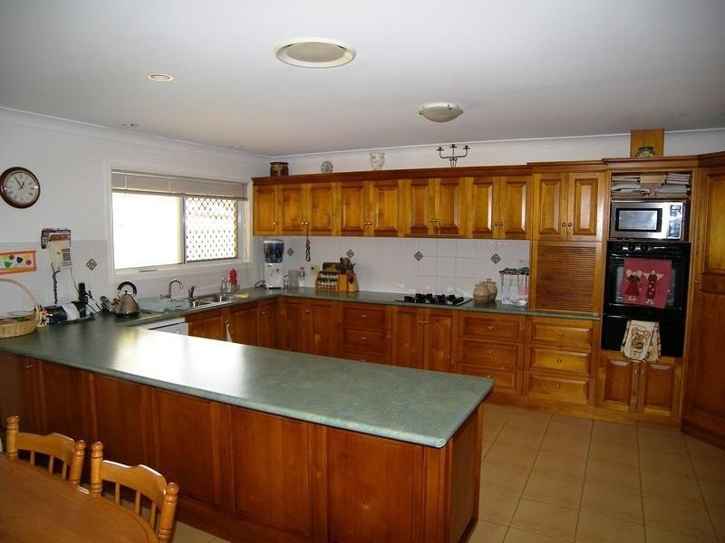 5 Bundaleer Drive, Warwick QLD 4370