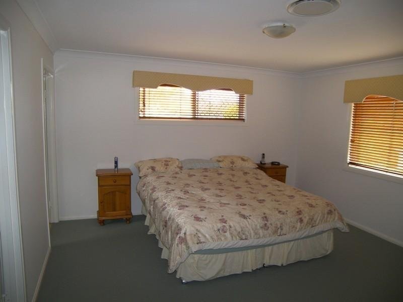 5 Bundaleer Drive, Warwick QLD 4370