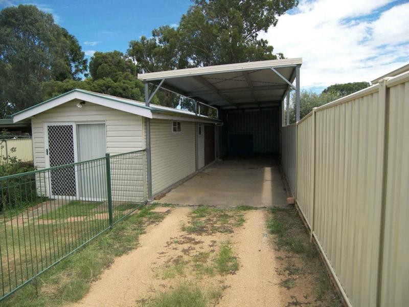 1 Gilbert Street, Warwick QLD 4370