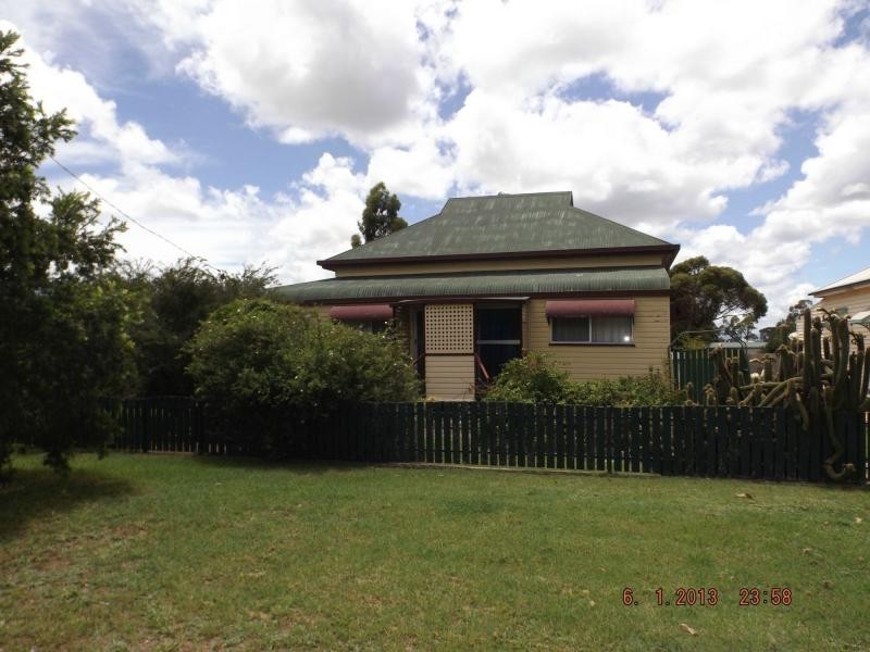 66 Canning Street, Warwick QLD 4370