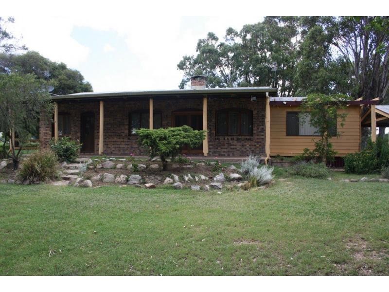 202 Lyndhurst Lane, Rosenthal Heights QLD 4370