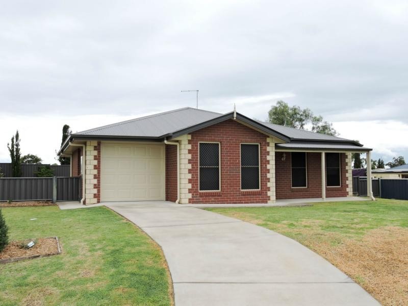 9 Hakea Court, Warwick QLD 4370