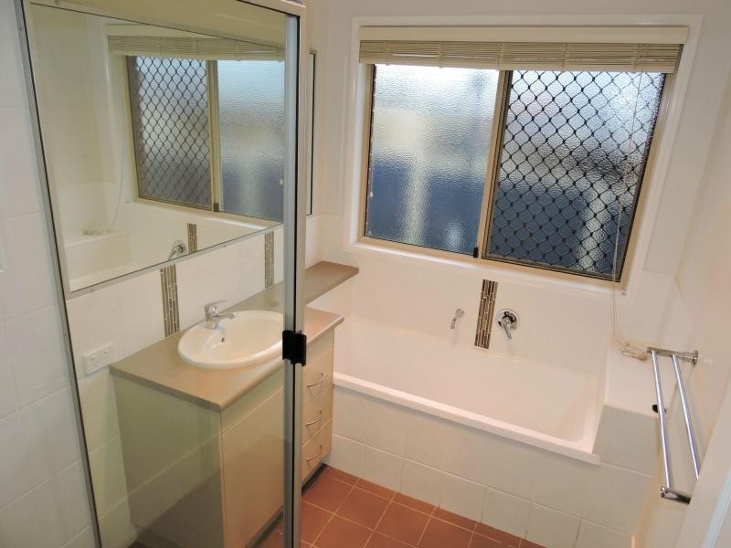 9 Hakea Court, Warwick QLD 4370
