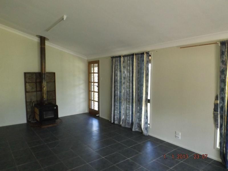 298 Markeys Lane, Yangan QLD 4371