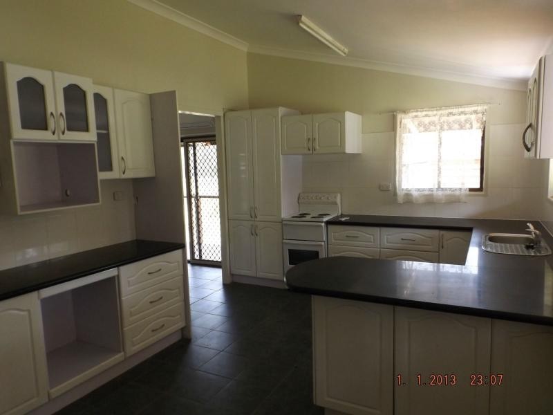 298 Markeys Lane, Yangan QLD 4371